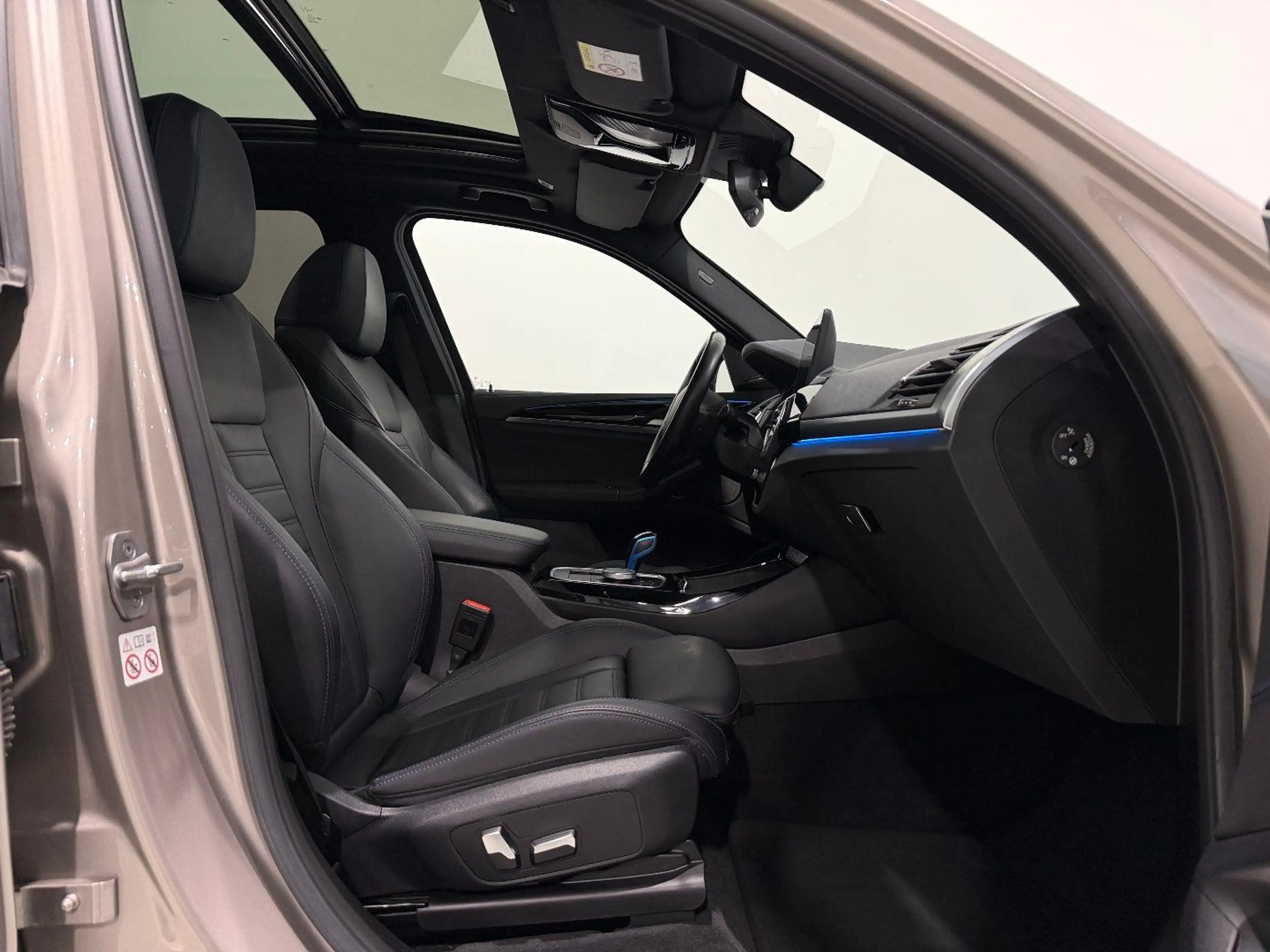 BMW iX3 LCI M-Sport Impressive/HEAD-UP/Panorama/AHK/360*G — photo 24