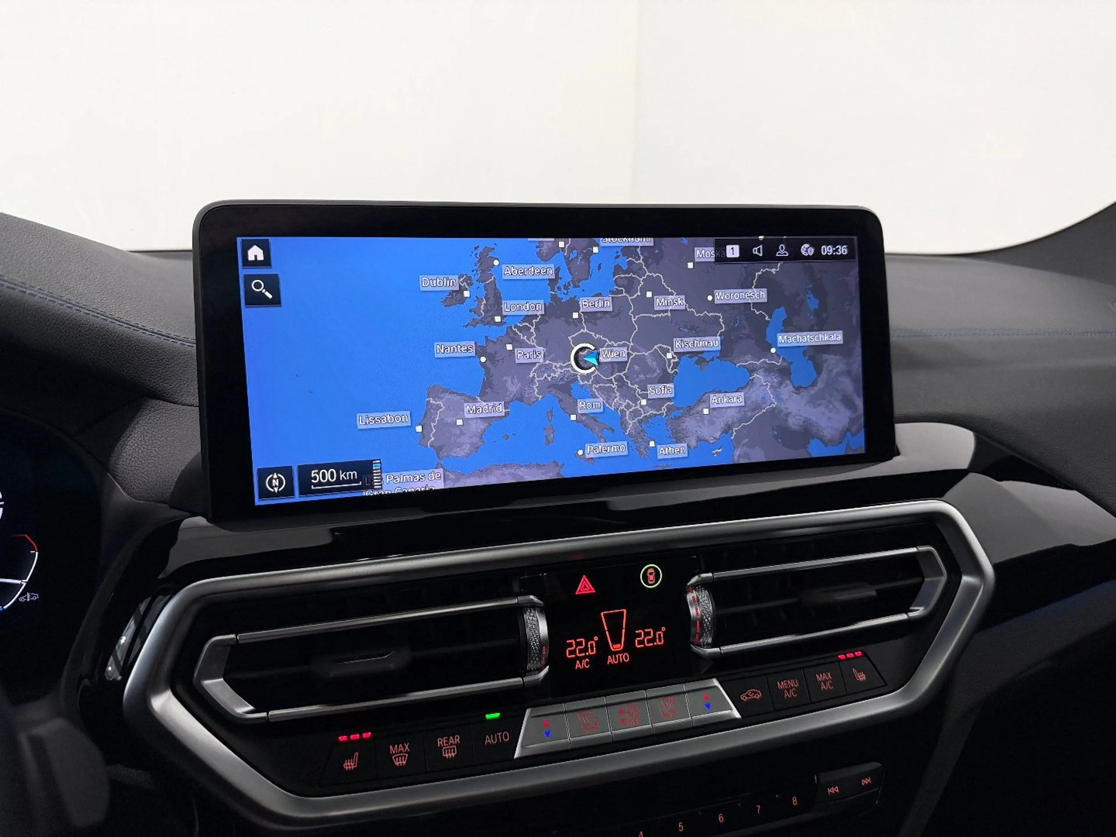 BMW iX3 LCI M-Sport Impressive/HEAD-UP/Panorama/AHK/360*G — photo 11
