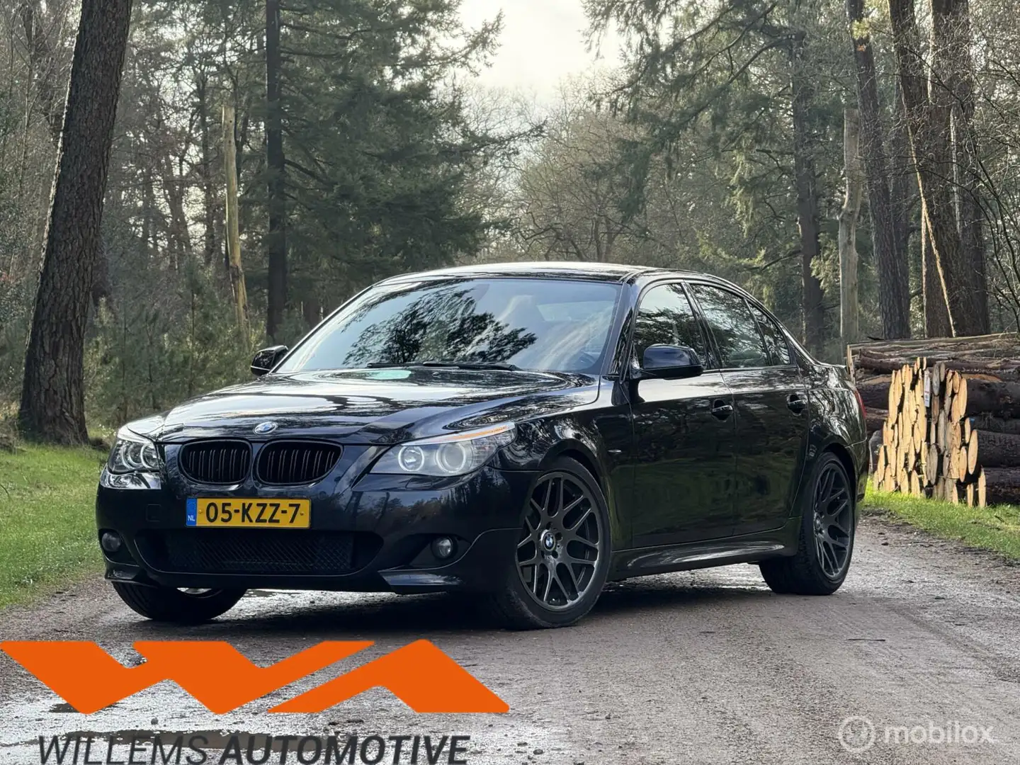 BMW 520 5-serie 520i M-Pakket Edition Carbon Black *Automa Zwart - 1