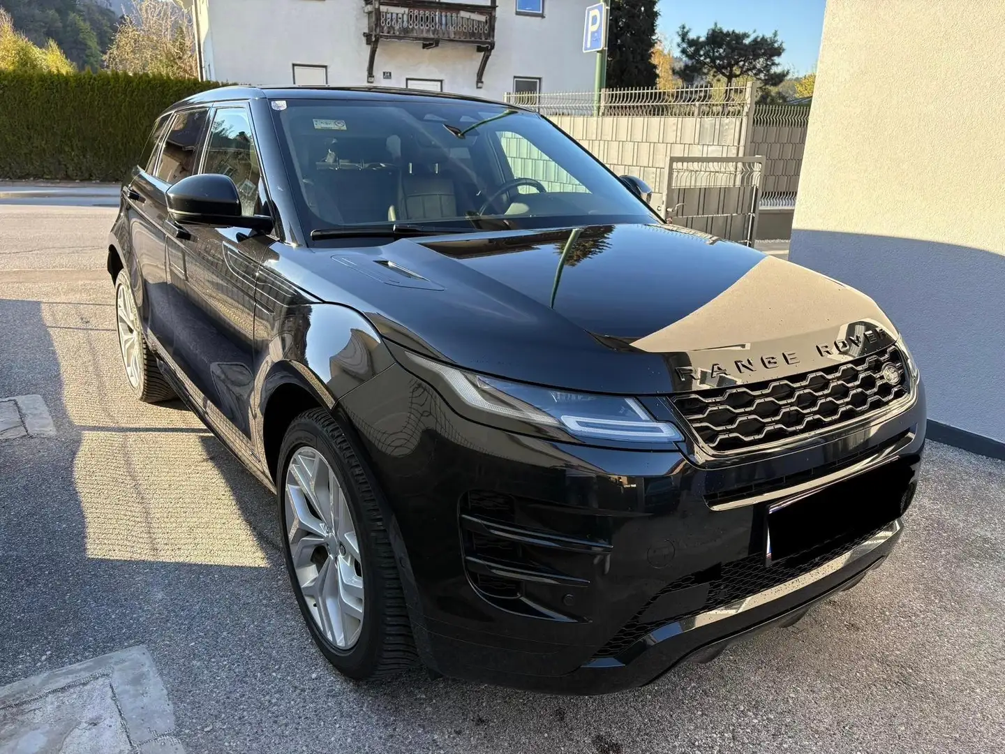 Land Rover Range Rover Evoque 2,0 D150 R-Dynamic S Aut. - 1