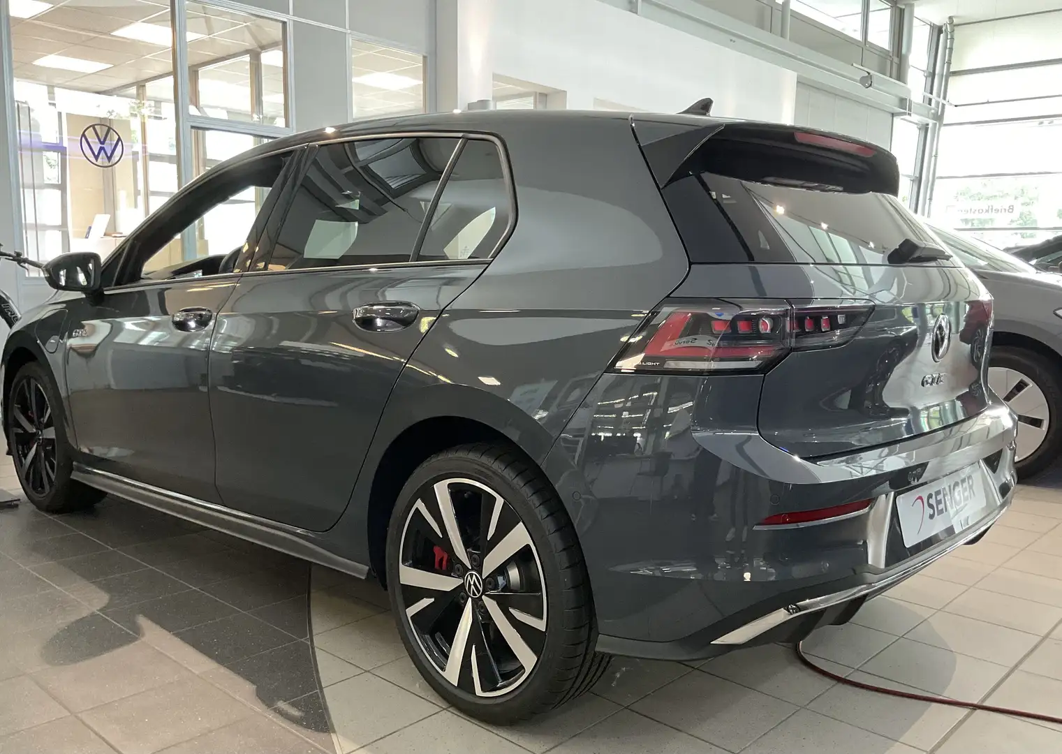 Volkswagen Golf GTE 1,5 l eHybrid Business Premium-Paket Gris - 2
