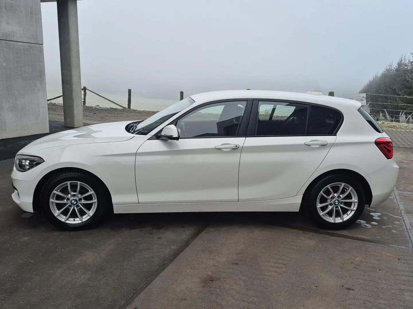 BMW 116 116 i Advantage Blanc - 1