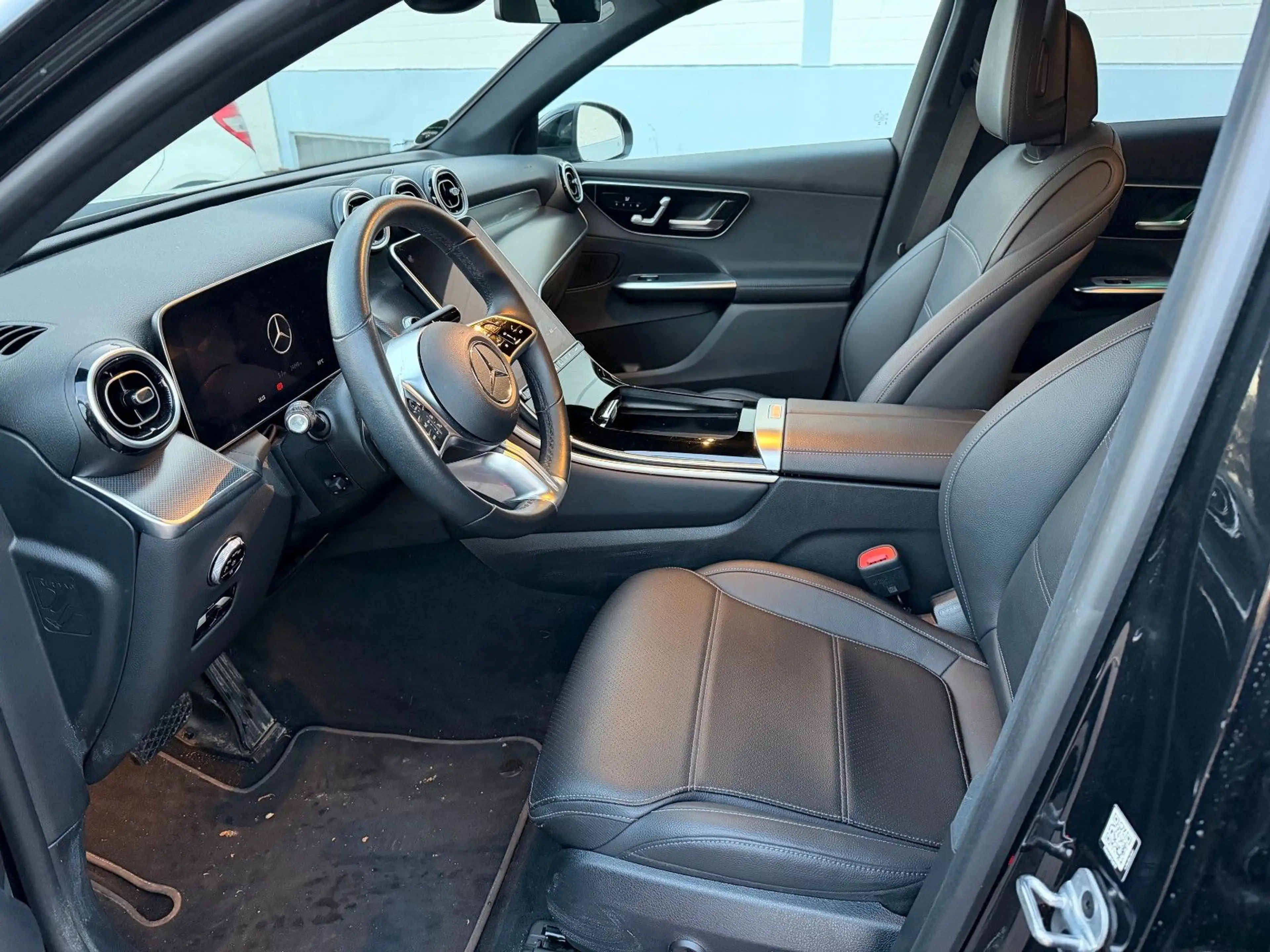 Mercedes-Benz GLC 220 Coupe GLC 220 d 4Matic Modell 2024 — photo 8