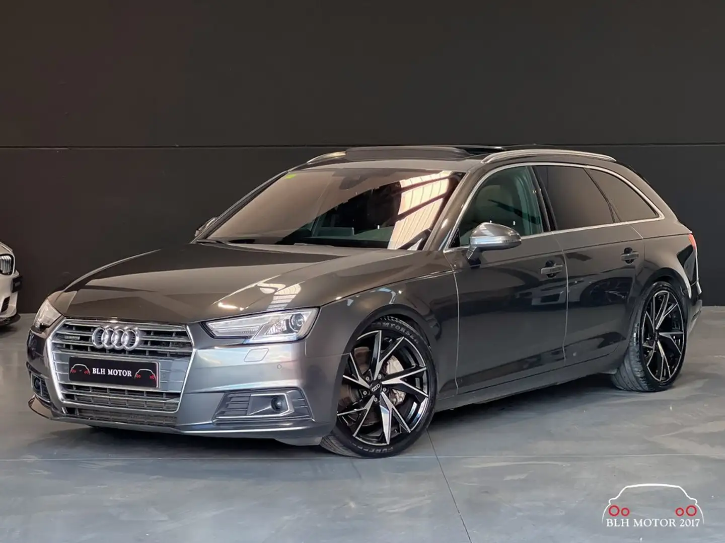 Audi A4 Avant 3.0TDI quattro tiptronic 200kW Gris - 1