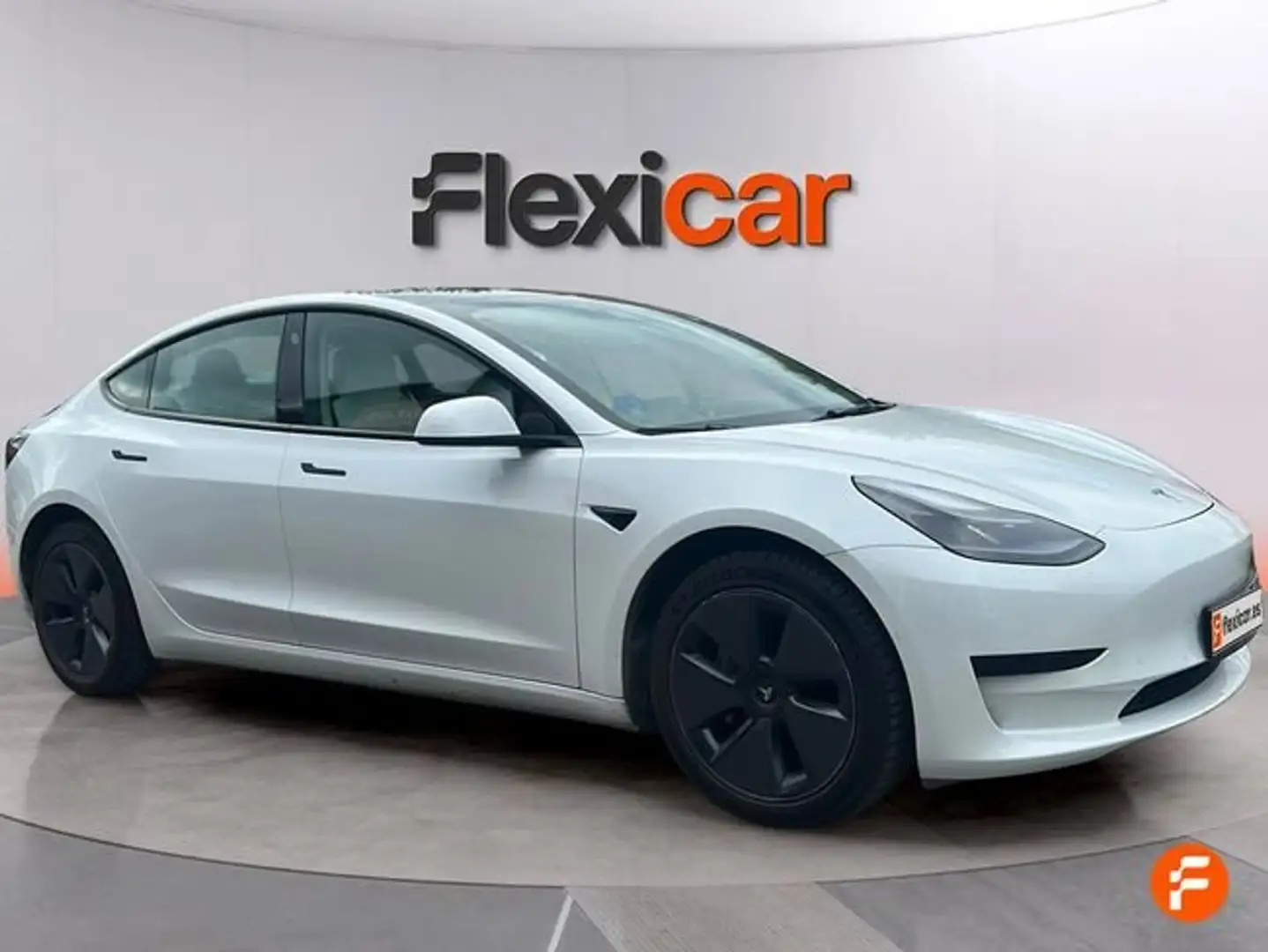 Tesla Model 3 Estándar Plus RWD Blanco - 2