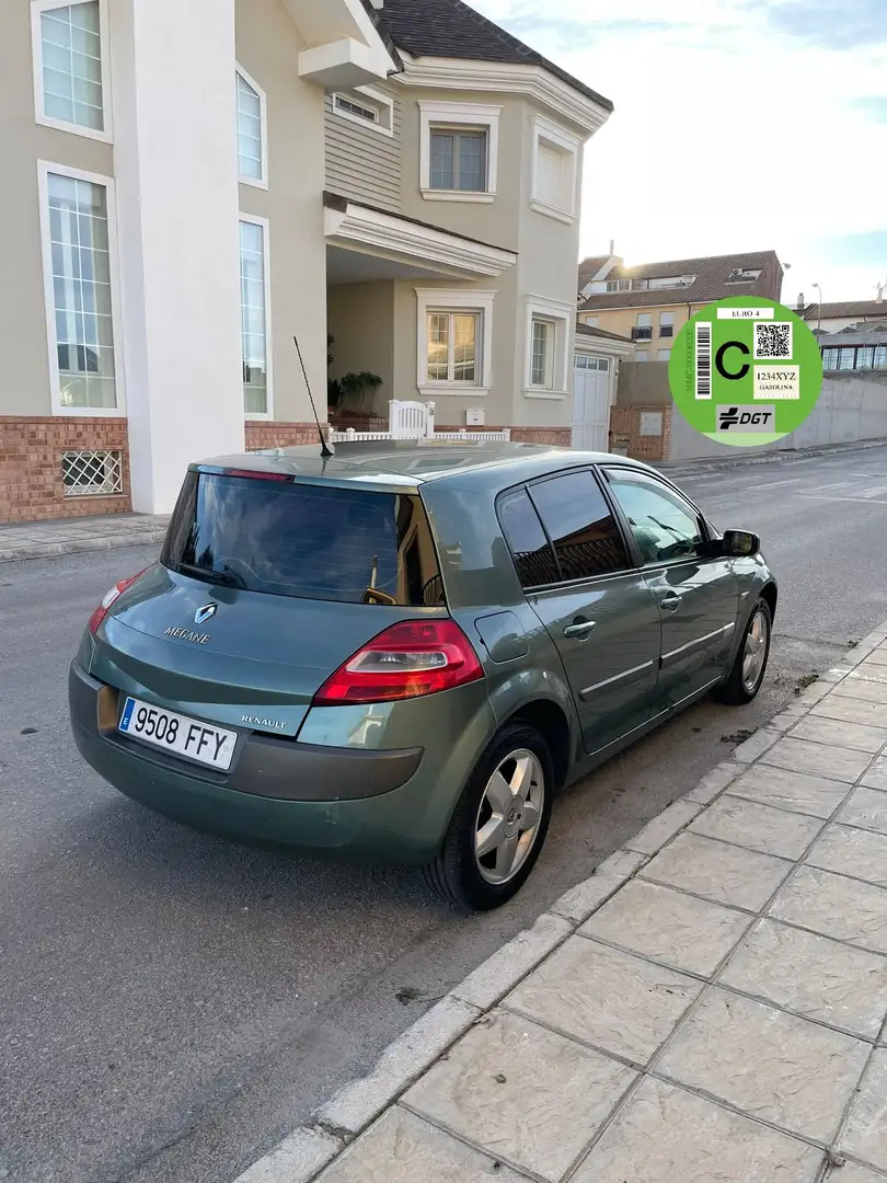 Renault Megane Mégane 1.4 Confort Dynamique Confort Dynamique Verde - 1