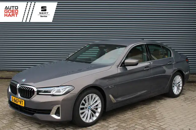 BMW 545 5-serie 545e xDrive Lurxury Adaptive-Cruise Laser