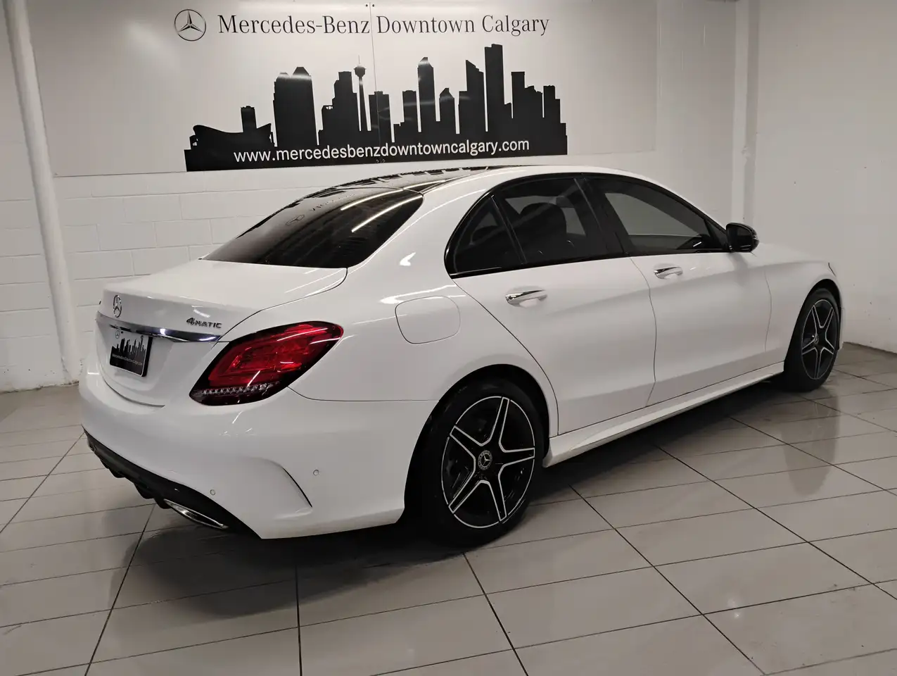 Mercedes-Benz C-Class снимка Mercedes-Benz C-Class