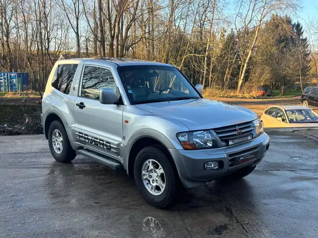 Mitsubishi Pajero Pajero 3.2DI-D 164CV BVA EXCEED