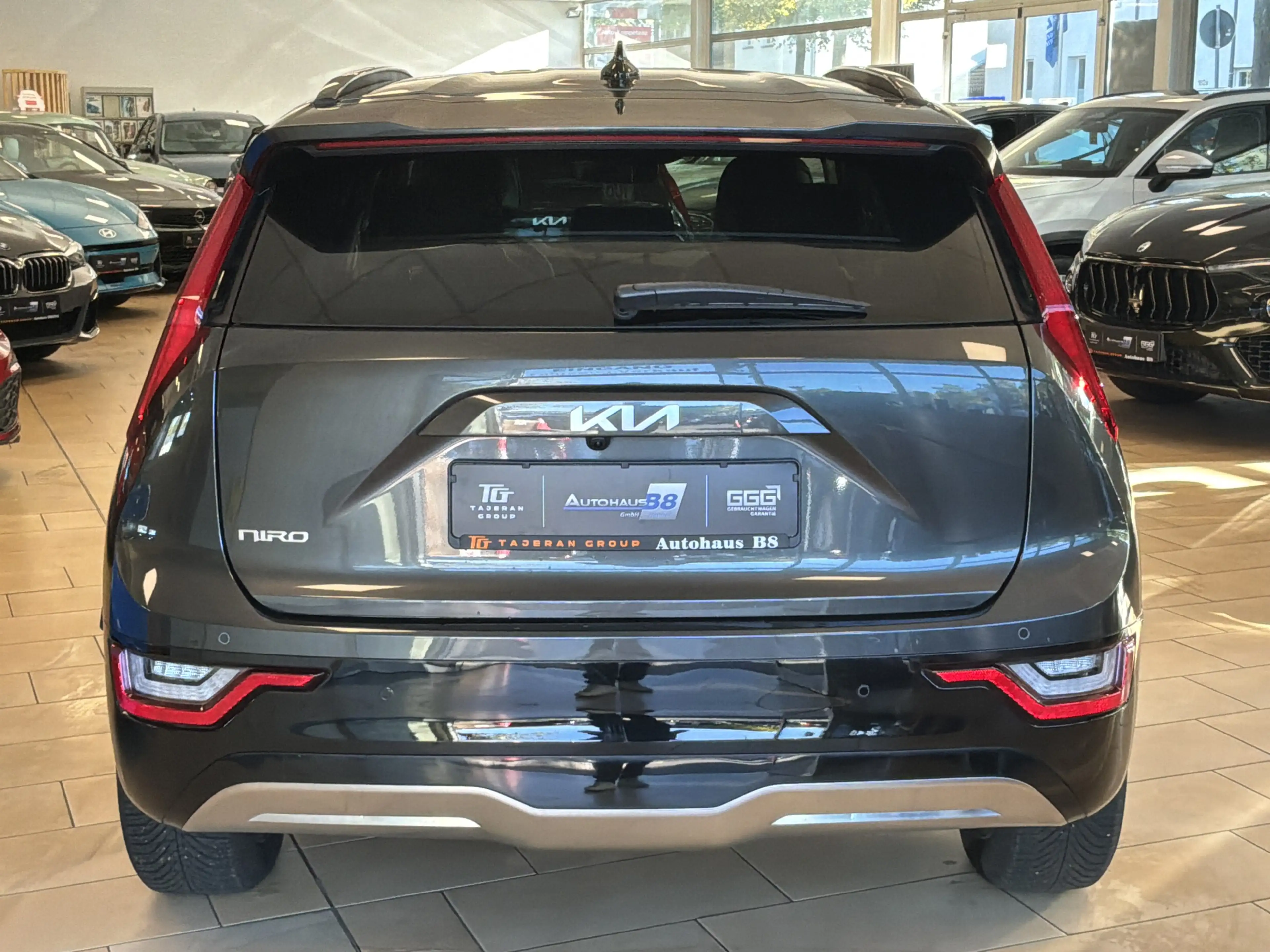 Kia Niro Vision*64kWh*NSCC*SHZ*WMP*Cam*Leder*Tempo* — photo 5