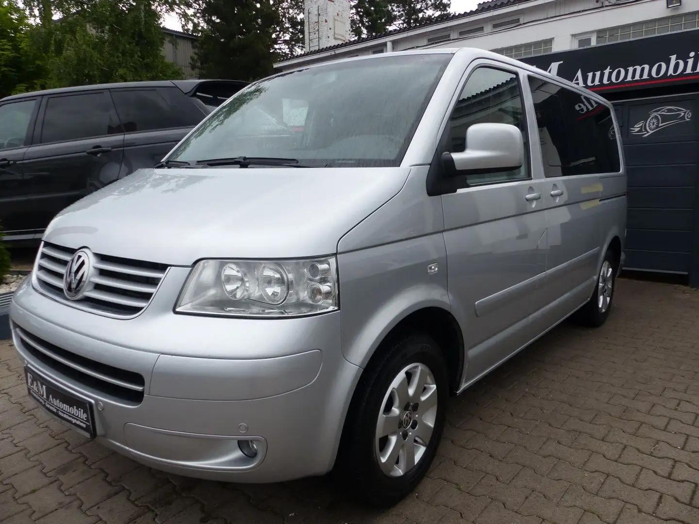 Volkswagen T5 Multivan Comfortline*7 SITZER*LEDER*PDC*SHZ* Plateado - 1