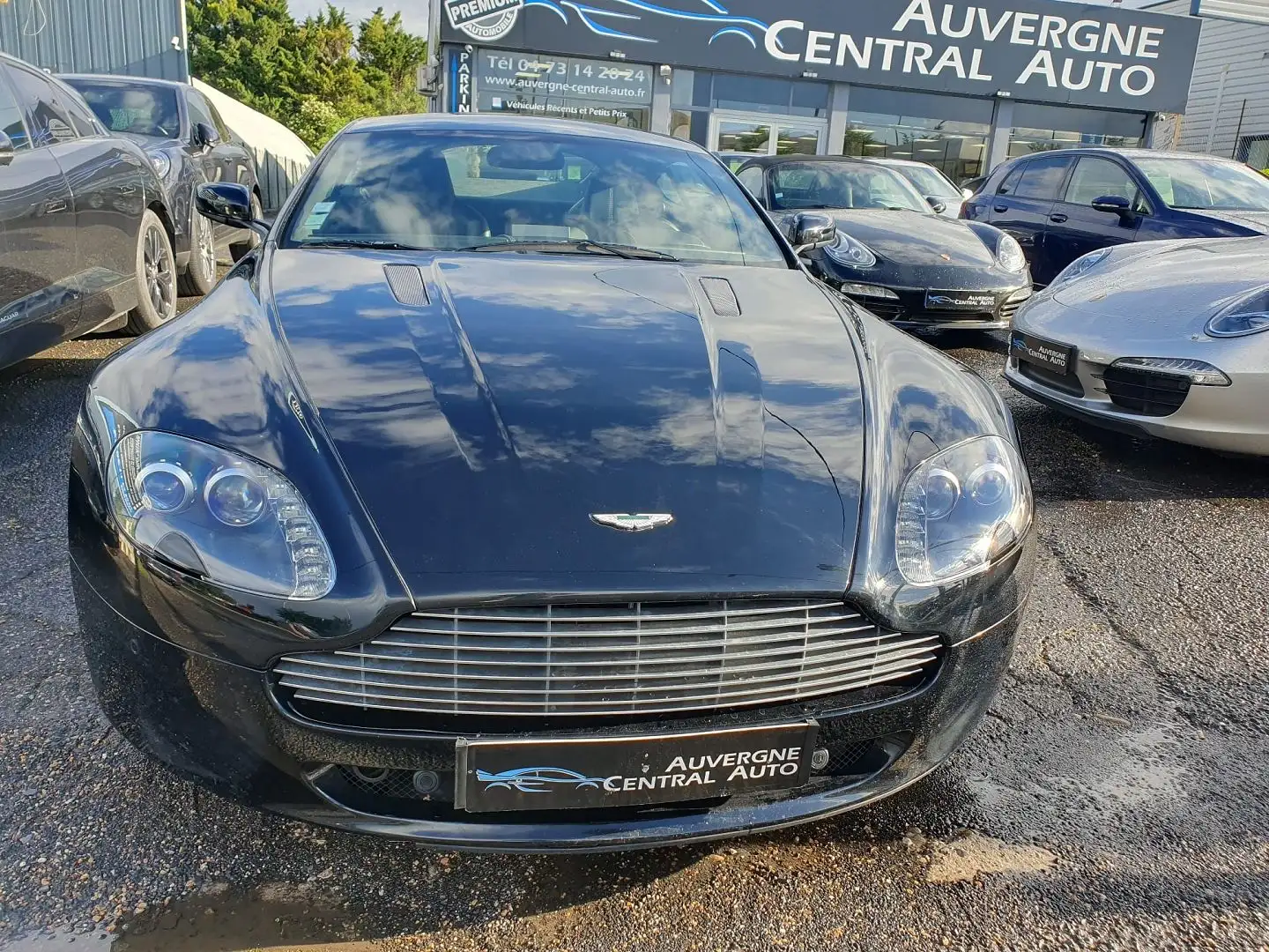 Aston Martin Vantage 4.7 SPORTSHIFT Zwart - 2