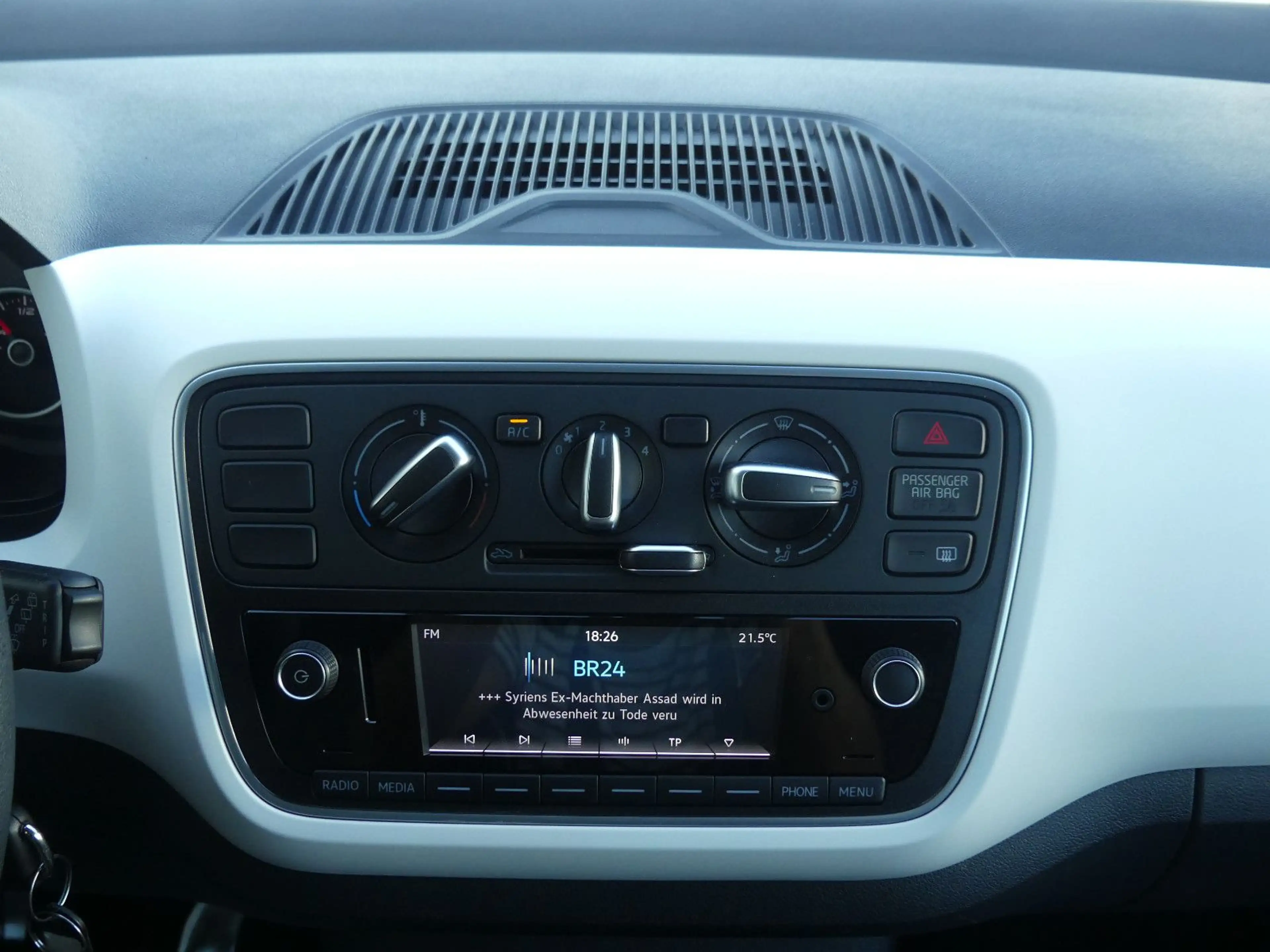 SEAT Mii Chic Tempo Klima Einparkhilfe Bluetooth Isof — photo 14