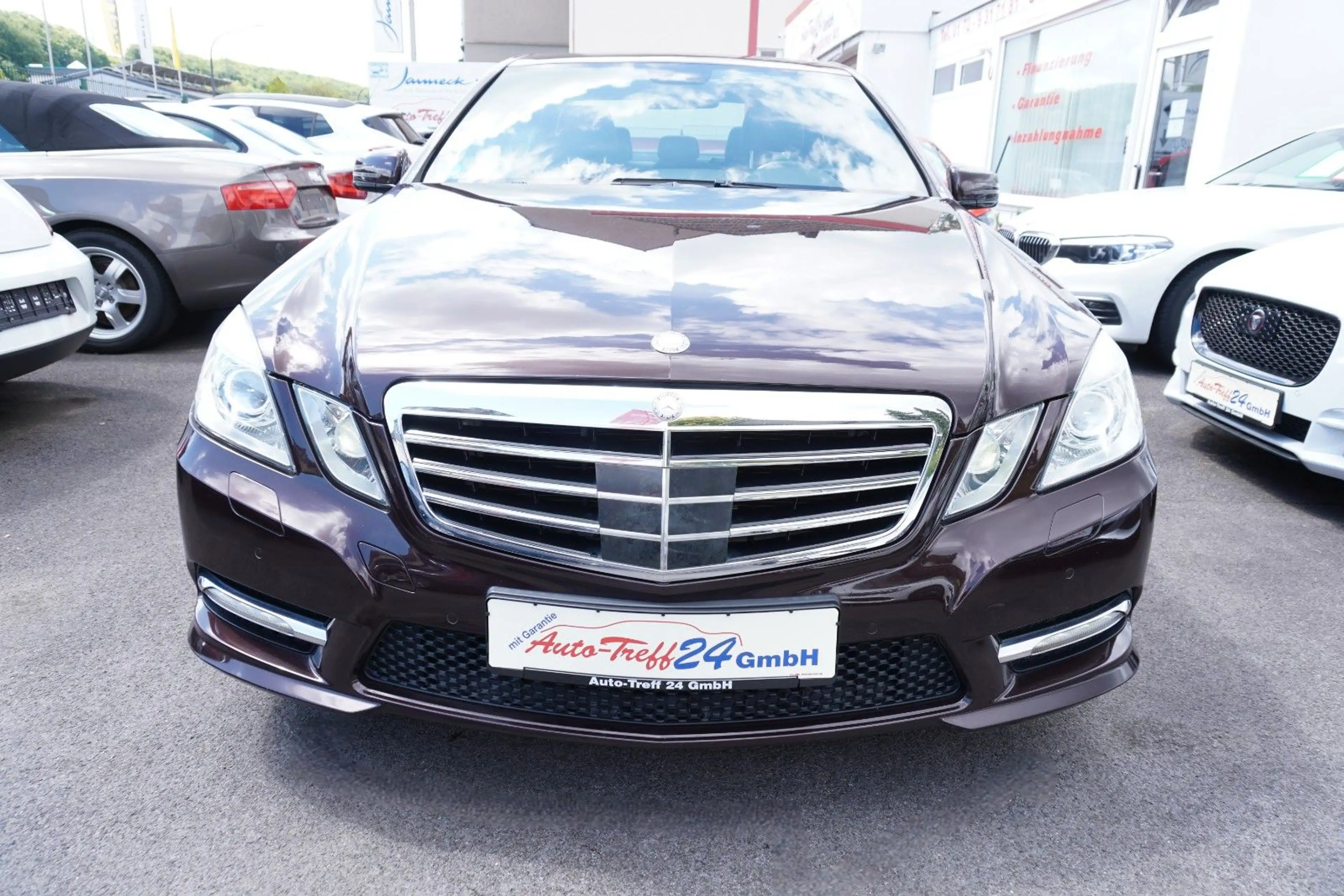 Mercedes-Benz E 300 CGI 4Matic *AMG Line*Xenon*Kamera*Navi*TOP — photo 2