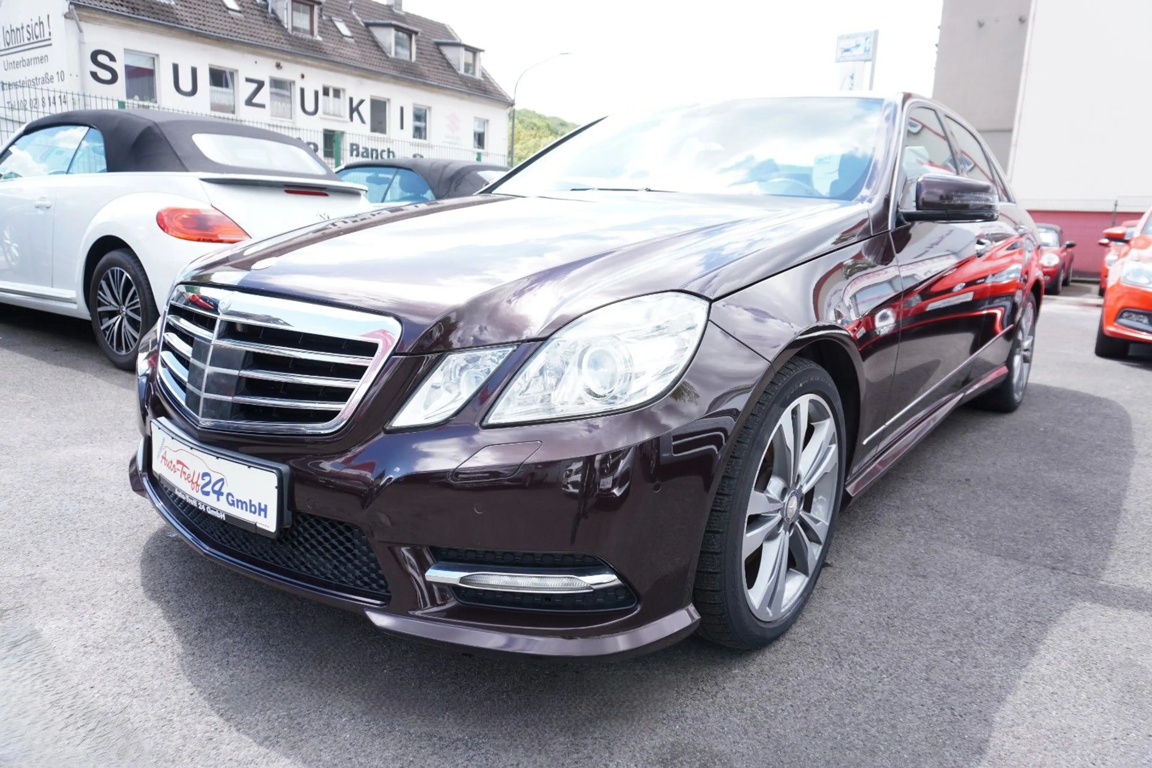 Mercedes-Benz E 300 CGI 4Matic *AMG Line*Xenon*Kamera*Navi*TOP — photo 11
