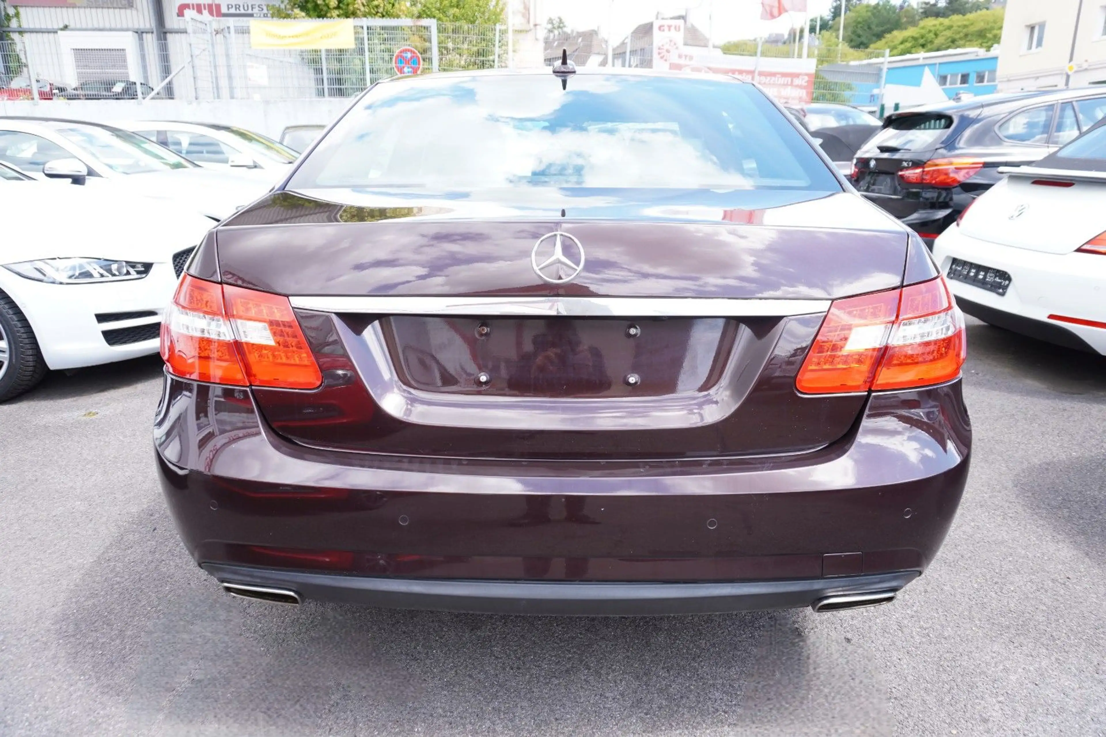 Mercedes-Benz E 300 CGI 4Matic *AMG Line*Xenon*Kamera*Navi*TOP — photo 6