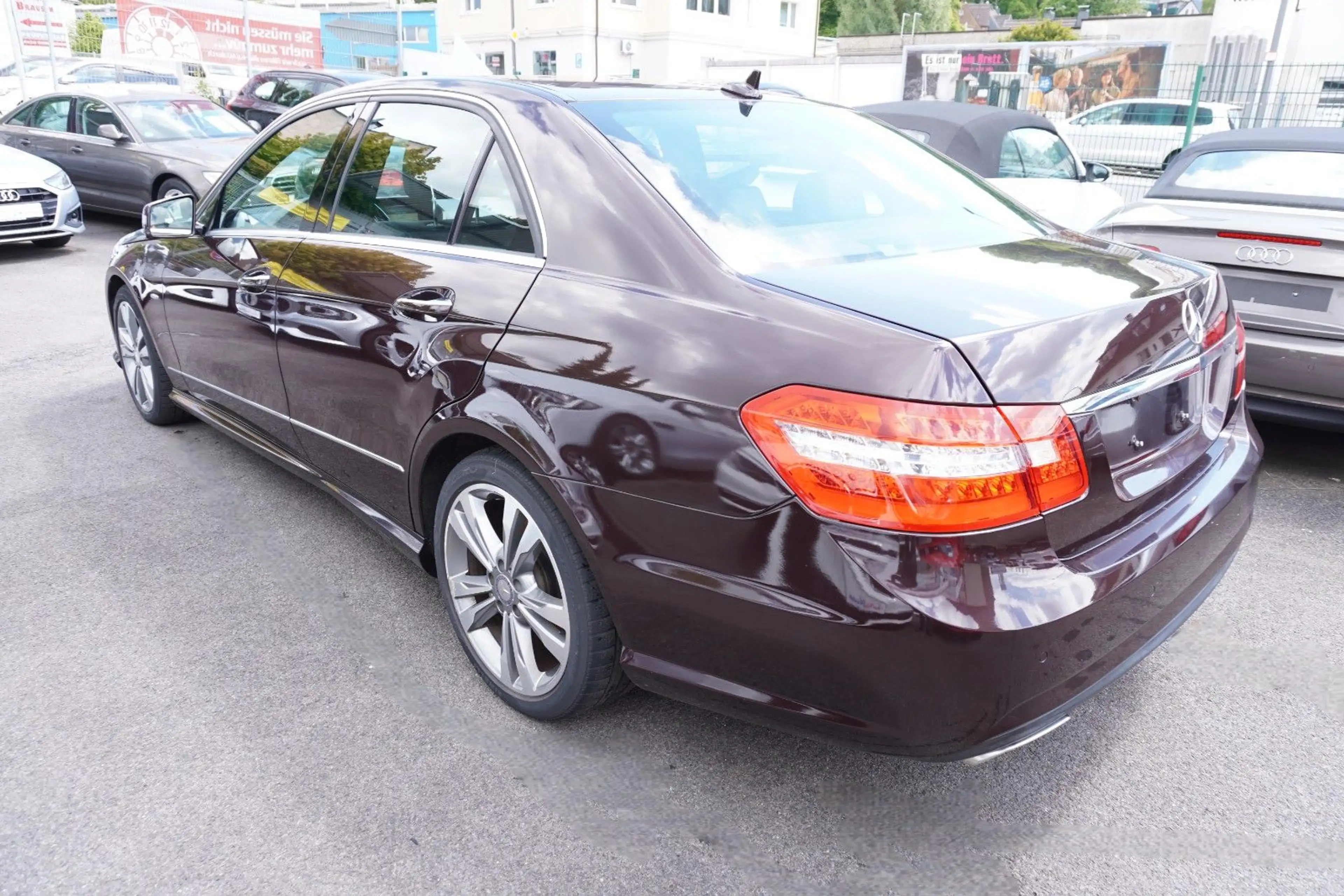 Mercedes-Benz E 300 CGI 4Matic *AMG Line*Xenon*Kamera*Navi*TOP — photo 5