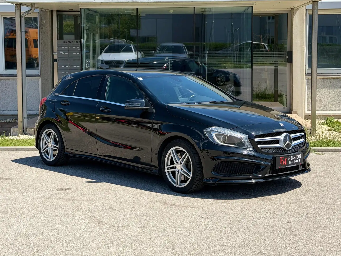 Mercedes-Benz A 220 A 220 CDI*AUT*AMG Paket*SZH*PARKSENSOR*TEMPOMAT Schwarz - 1