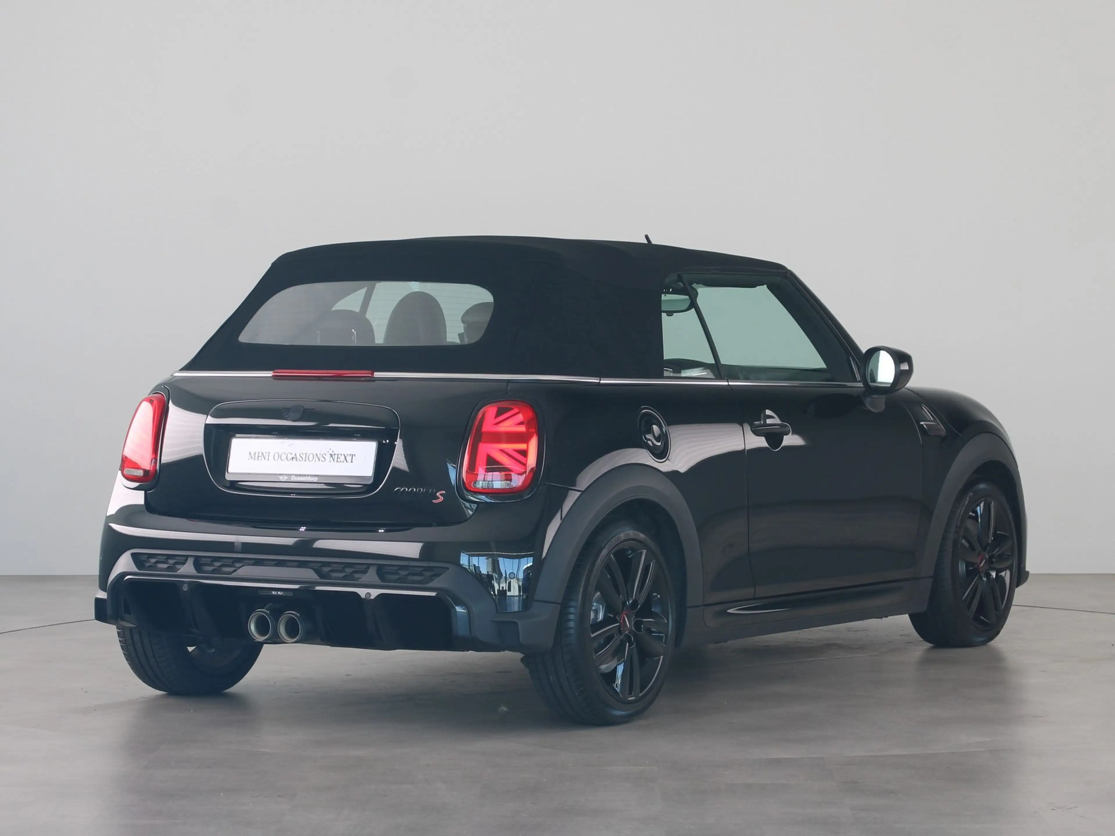 MINI Cooper S Cabrio Rockingham GT Aut. — photo 9
