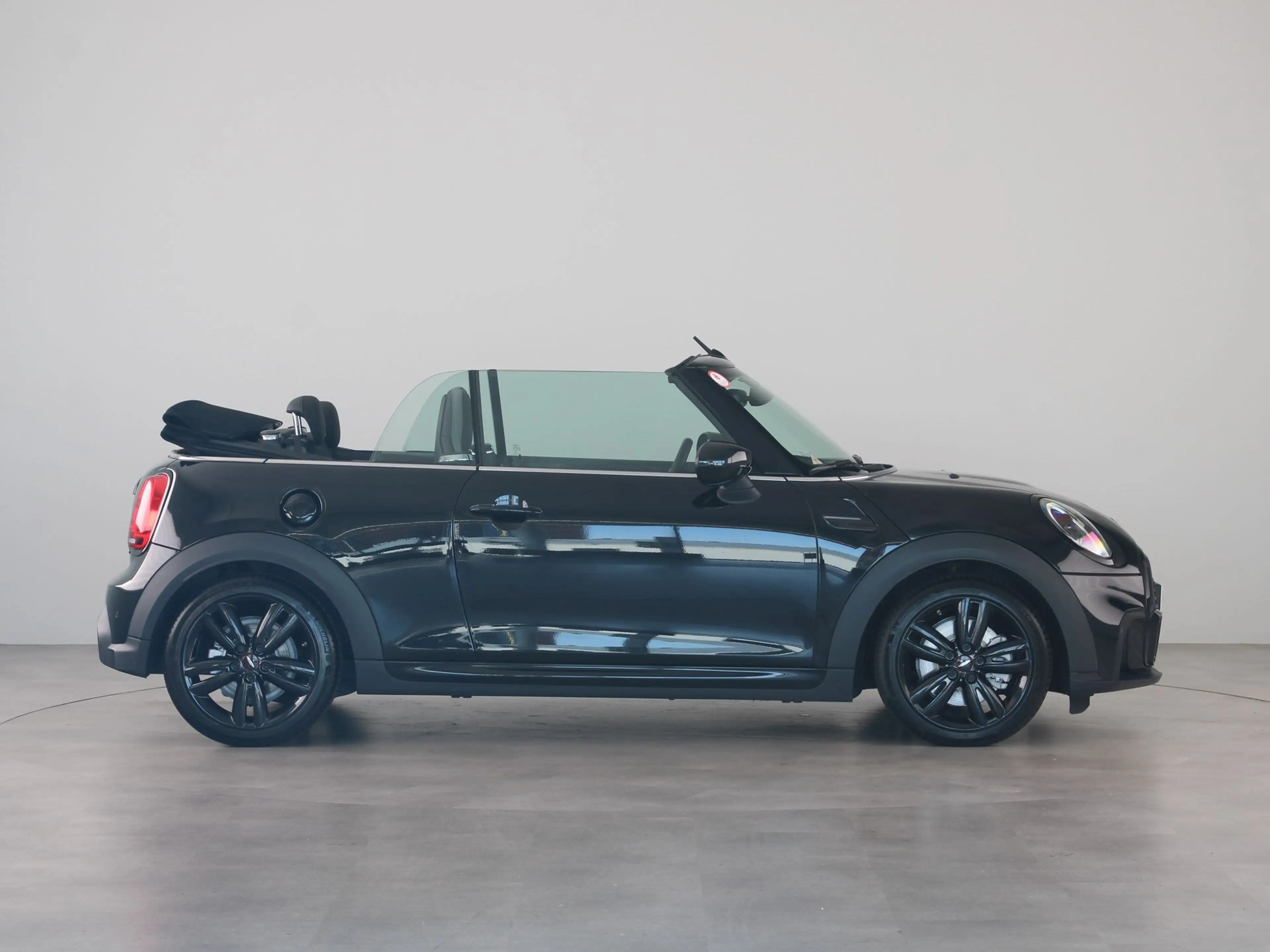 MINI Cooper S Cabrio Rockingham GT Aut. — photo 8