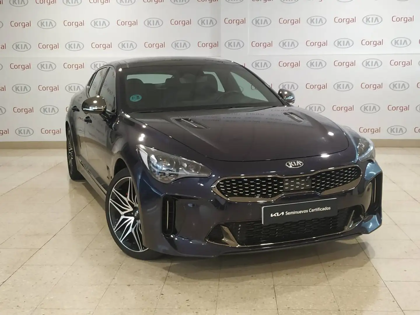 Kia Stinger 3.3 T-GDI GT 4x4 Aut. 366 Azul - 1