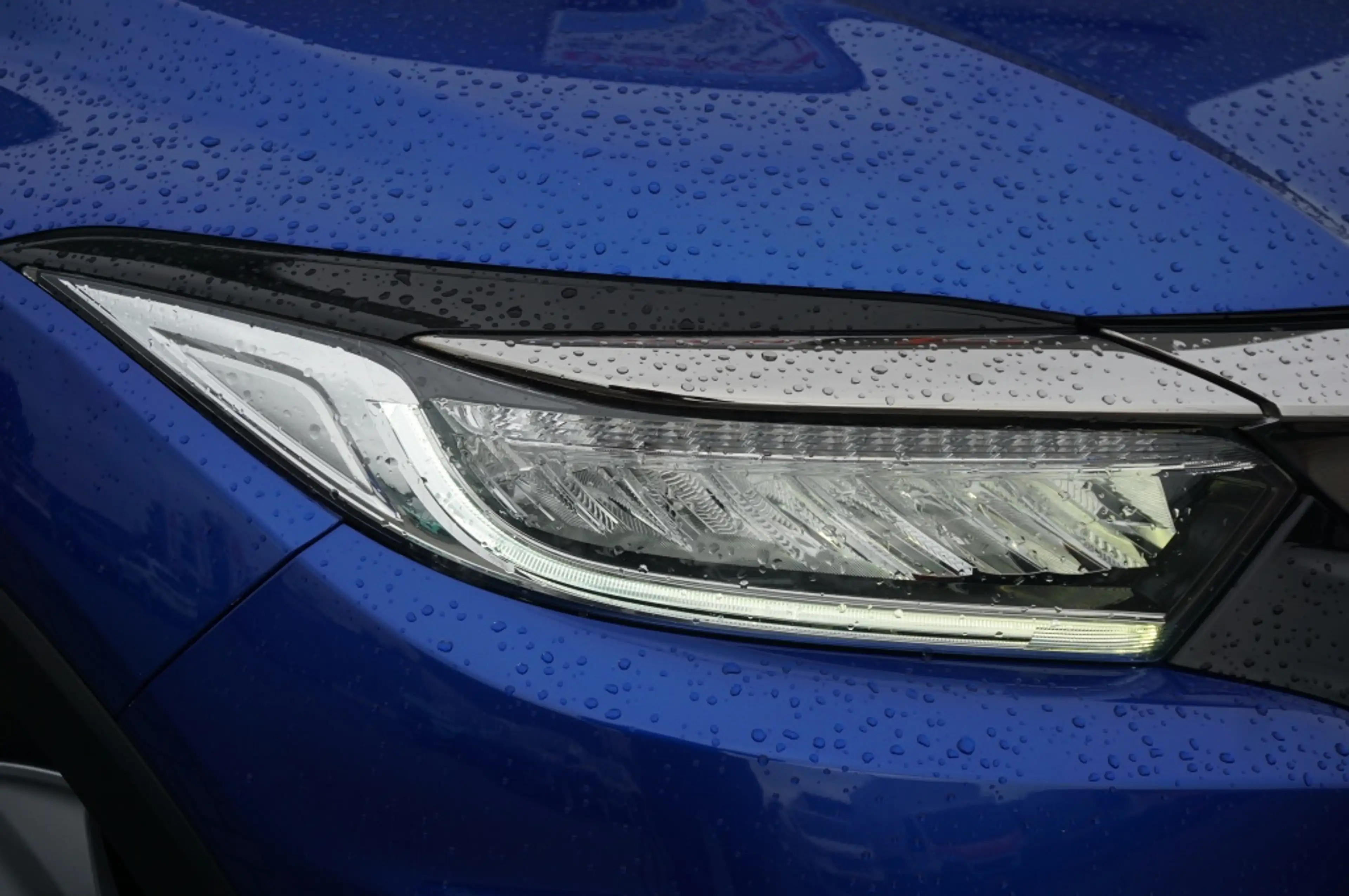 Honda HR-V 131PK i-VTEC Executive LUXE | PANO | NAVI | TREKHA — photo 15