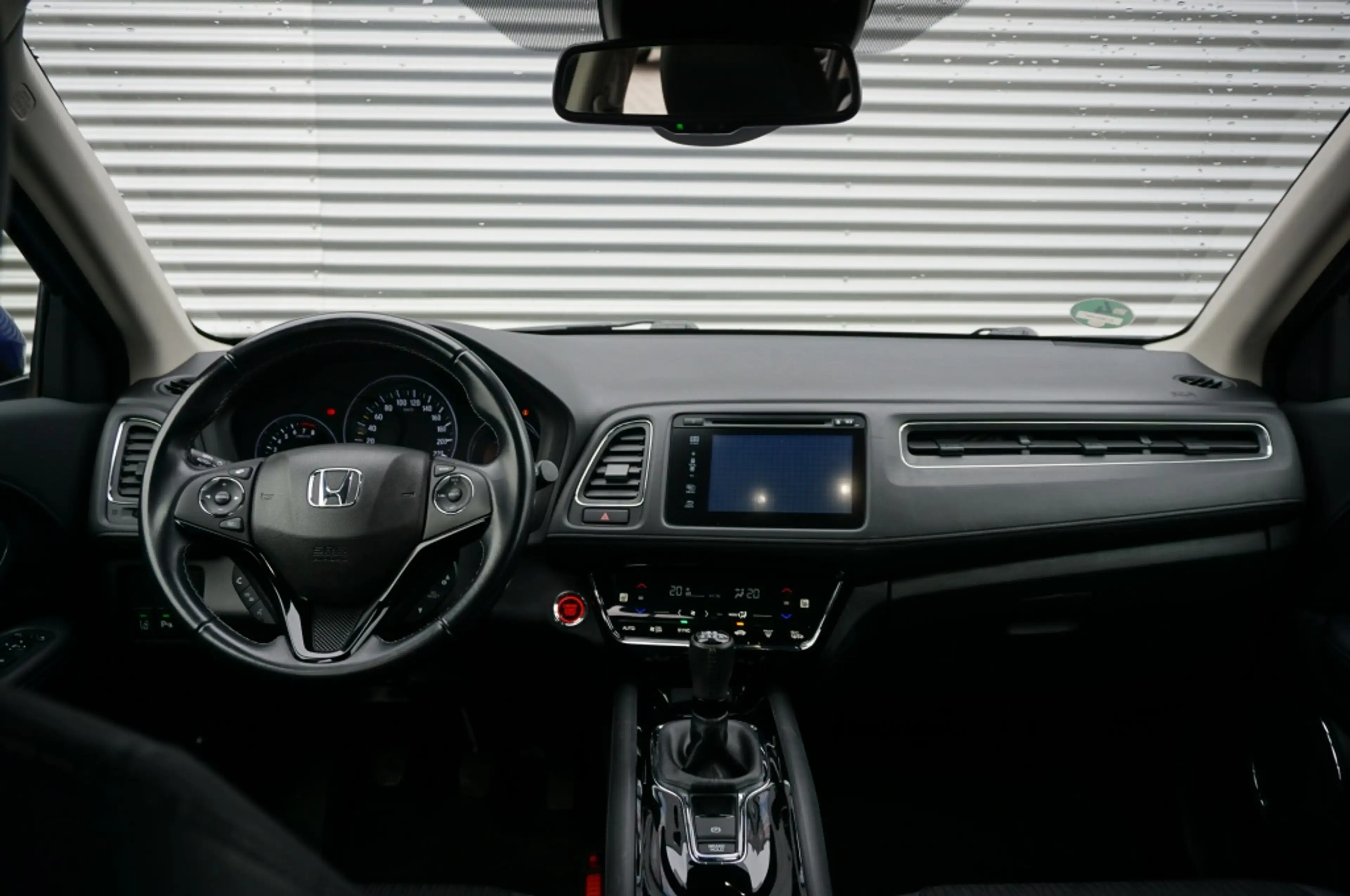 Honda HR-V 131PK i-VTEC Executive LUXE | PANO | NAVI | TREKHA — photo 25