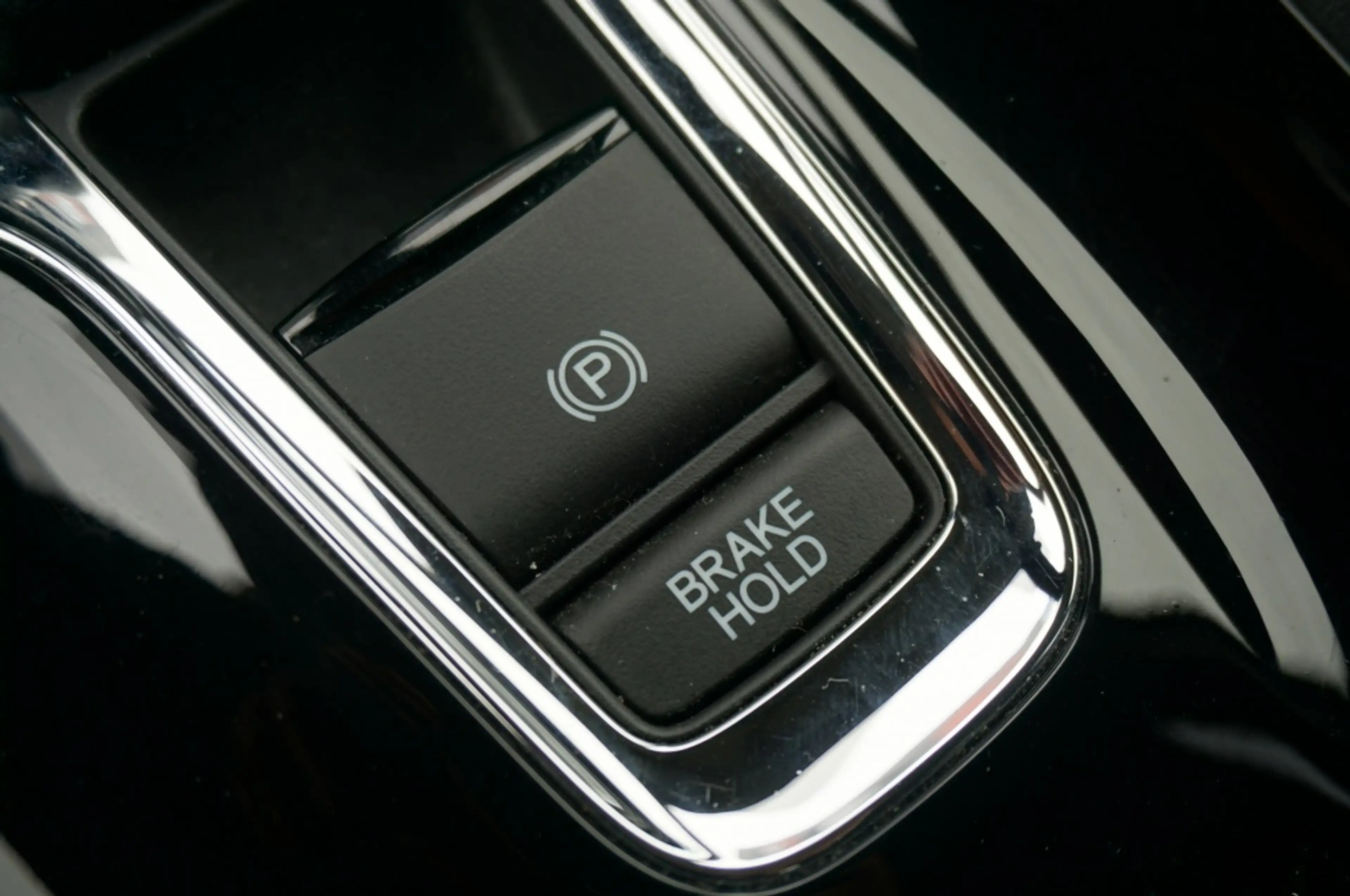 Honda HR-V 131PK i-VTEC Executive LUXE | PANO | NAVI | TREKHA — photo 36
