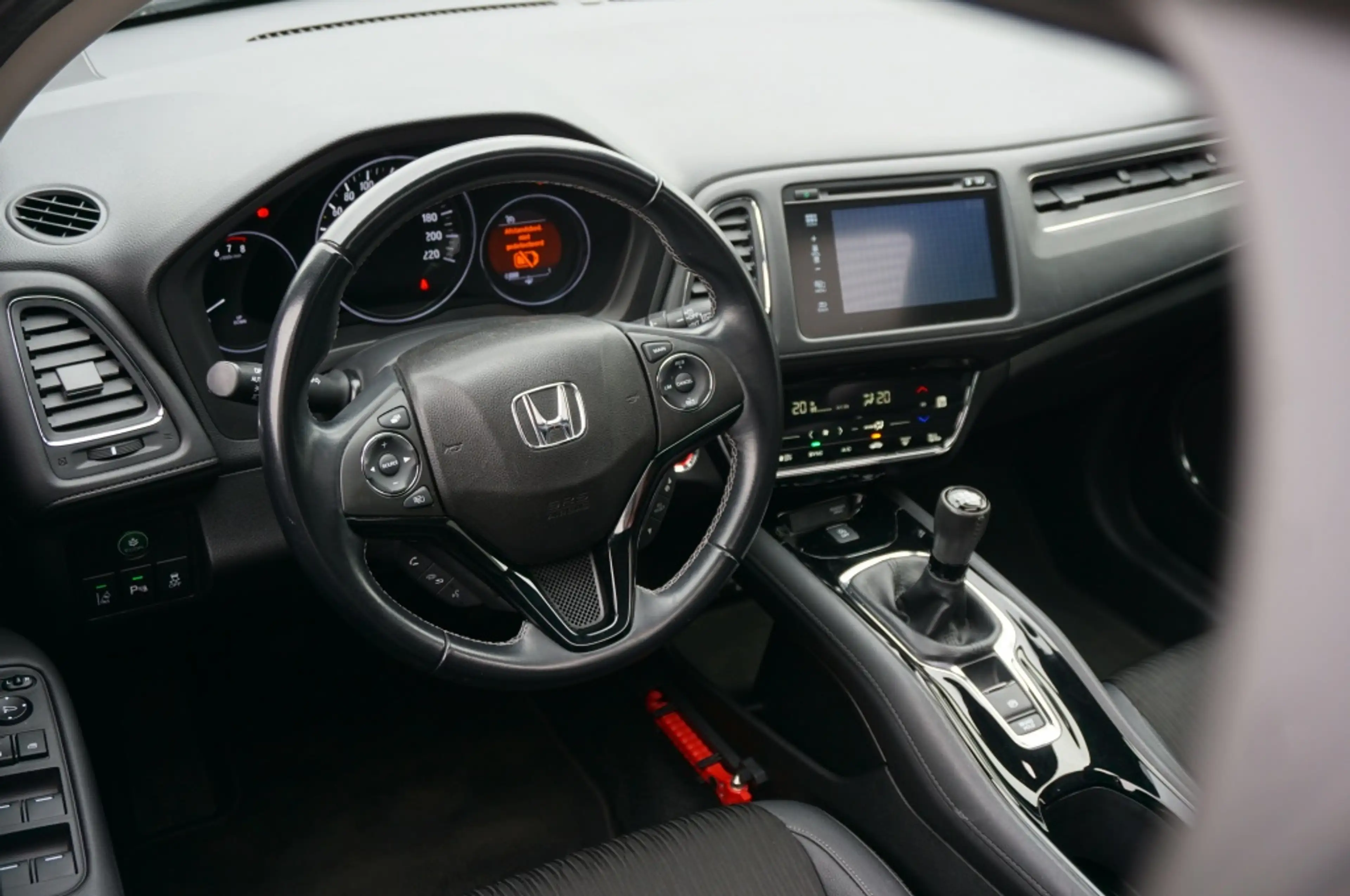 Honda HR-V 131PK i-VTEC Executive LUXE | PANO | NAVI | TREKHA — photo 20