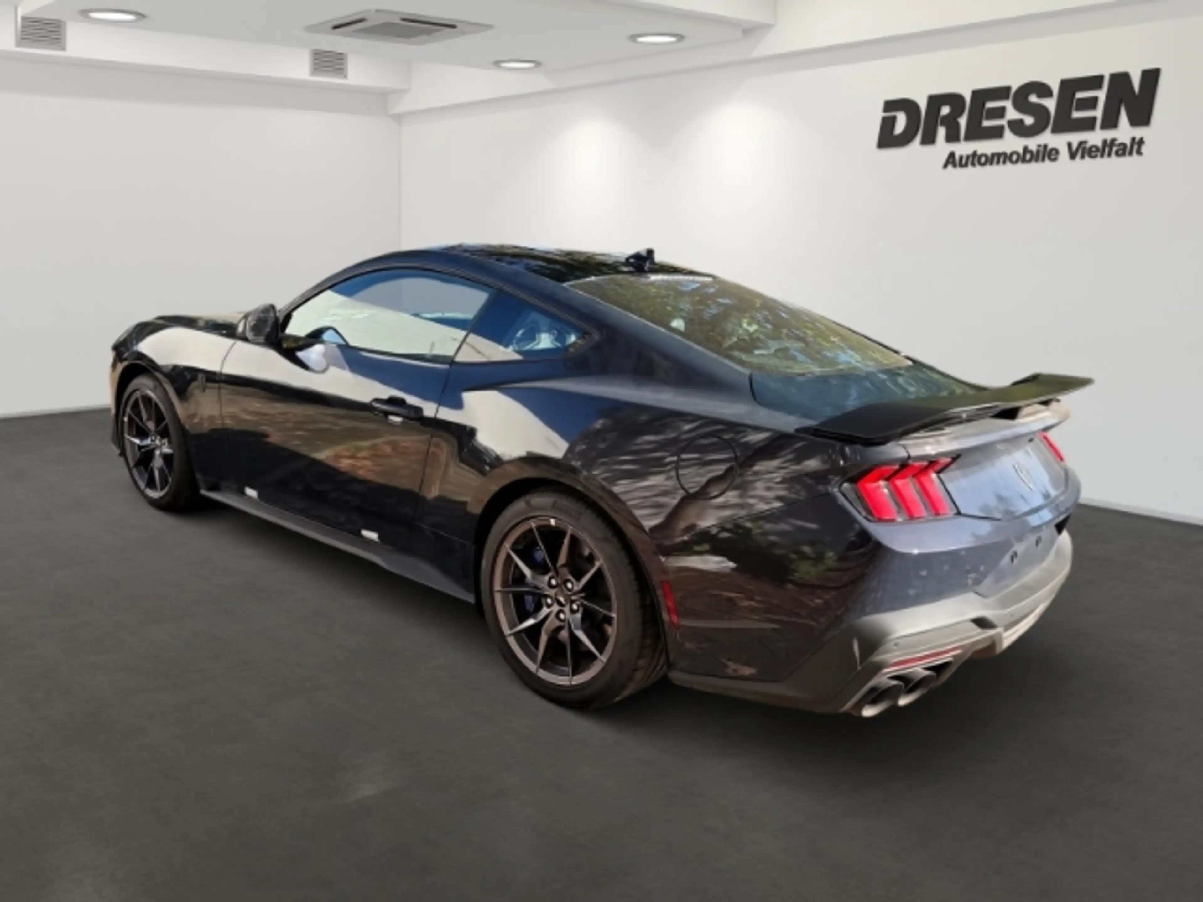 Ford Mustang Fastback Dark Horse+Kamera+Abstandstempomat+Navi — photo 4