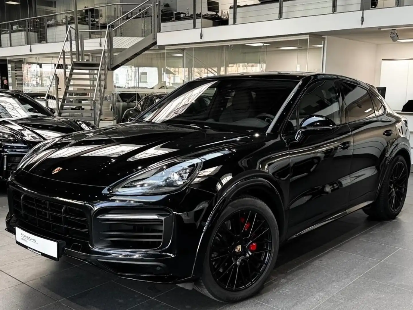 Porsche Cayenne Cayenne Coupe 4.0 GTS 5posti IVA ESPOSTA Noir - 1