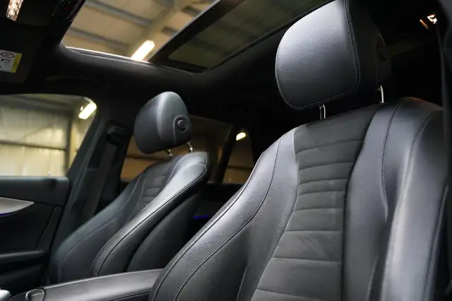 Mercedes-Benz E Class view 14