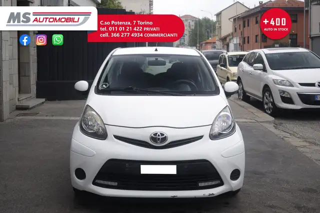 Toyota Aygo view 9