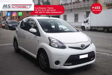 Toyota Aygo 1.0 VVT-i Active Connect 50KW ANNO 2013