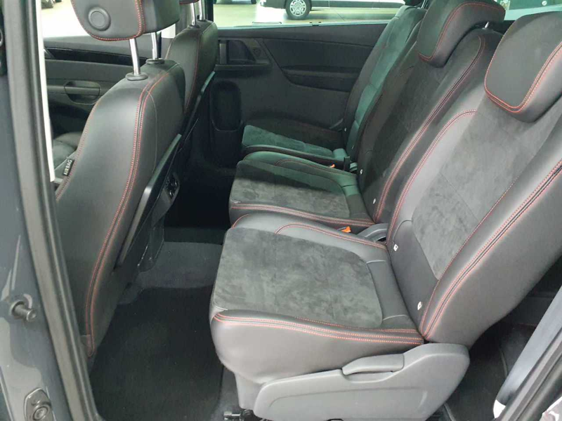 SEAT Alhambra Alhambra 1.4 TSI FR-LINE 7 Si. PANO — photo 13