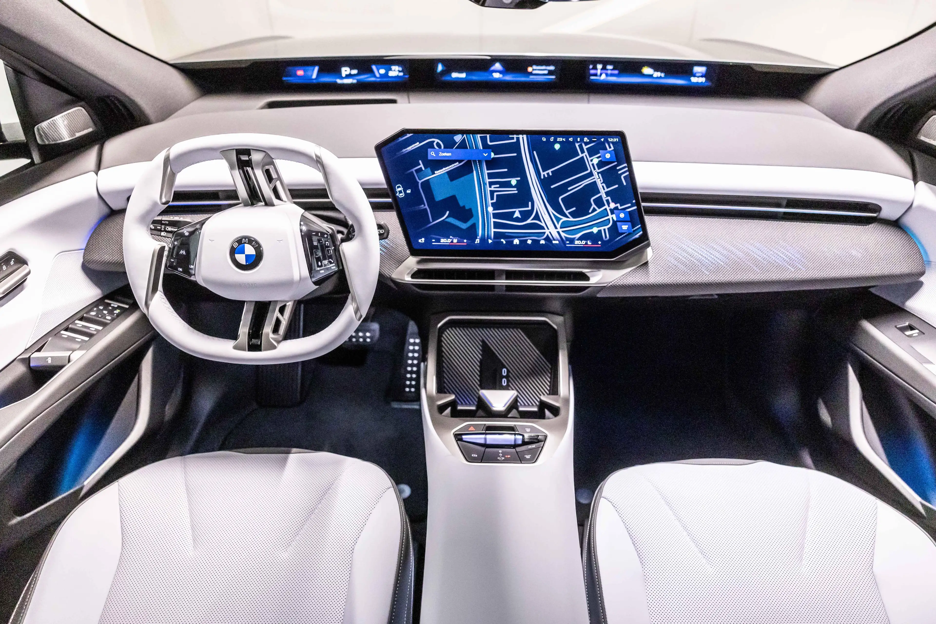 BMW iX3 40 M Sport | TOWB | PANO | 360° — photo 8