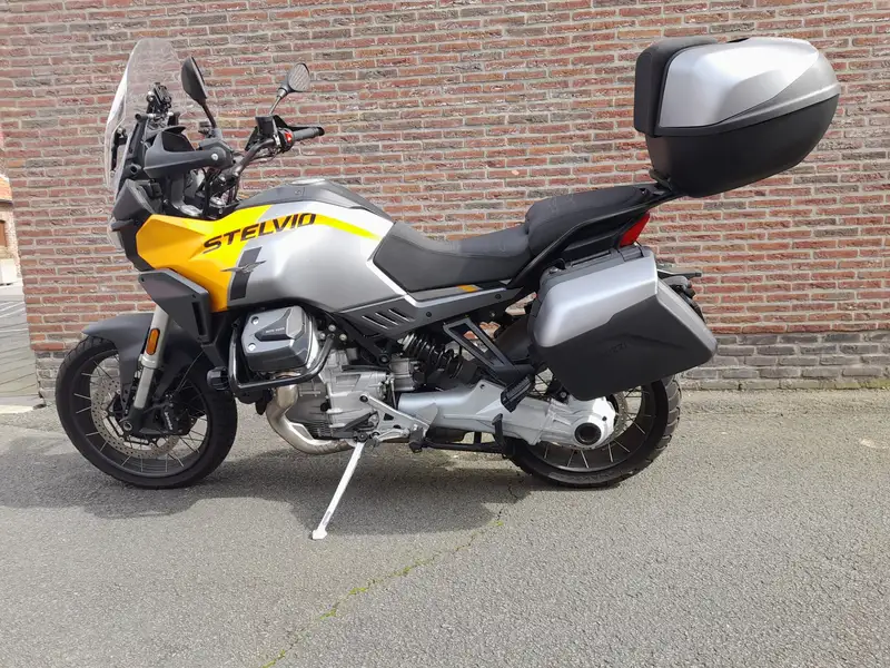 Moto Guzzi Stelvio - foto 7