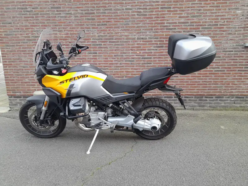 Moto Guzzi Stelvio - foto 6