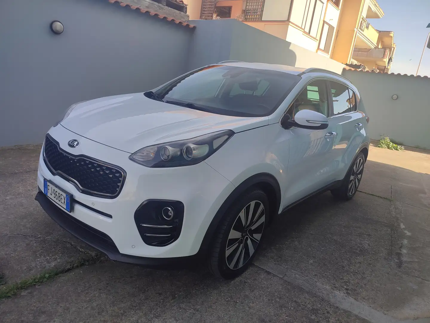Kia Sportage Sportage+IV+2016+1.7+crdi+Business+Class Bianco - 1