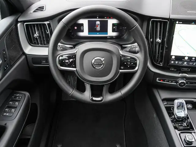 Volvo XC60 view 12