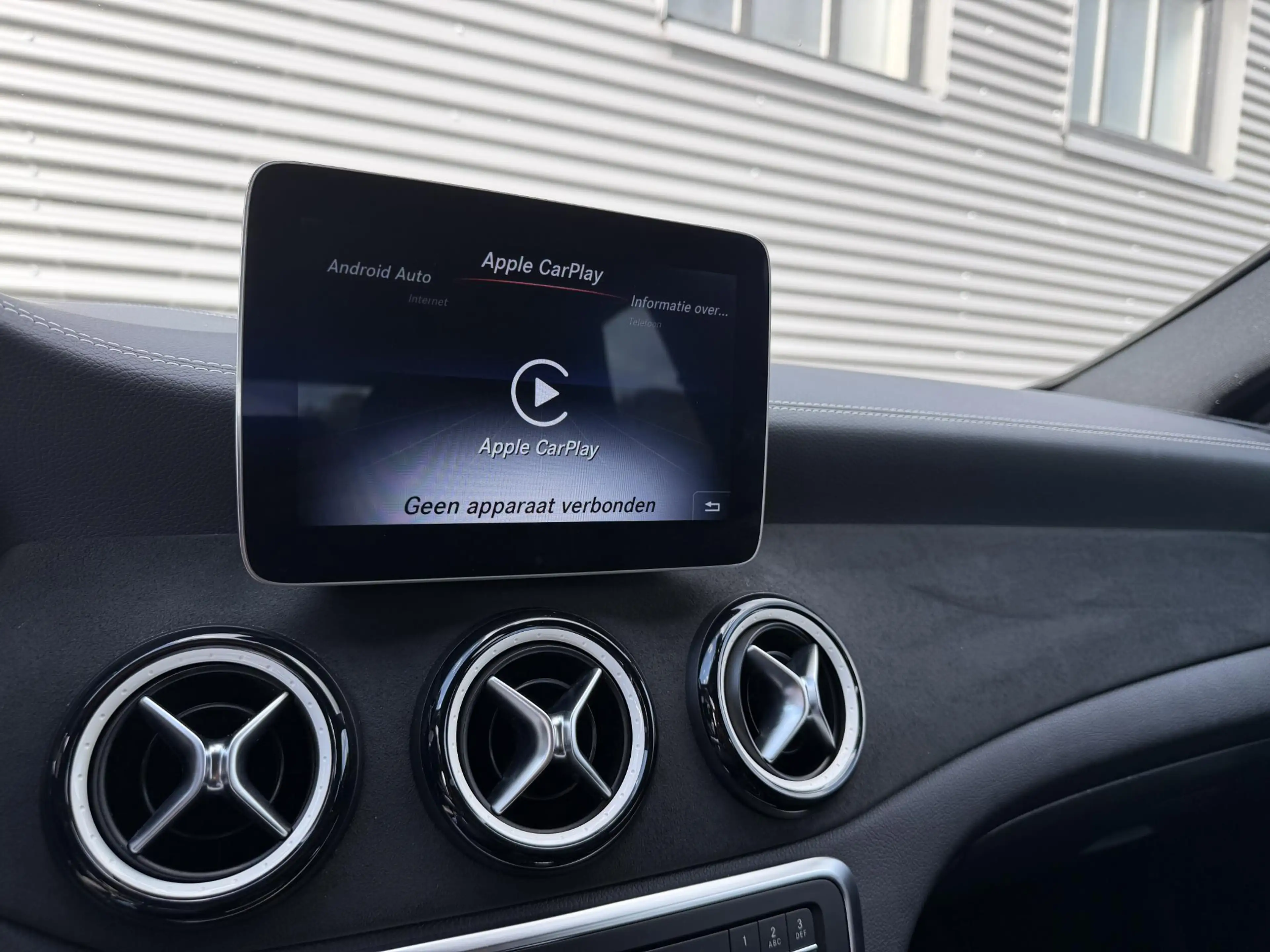 Mercedes-Benz A 180 Business Solution AMG — photo 16