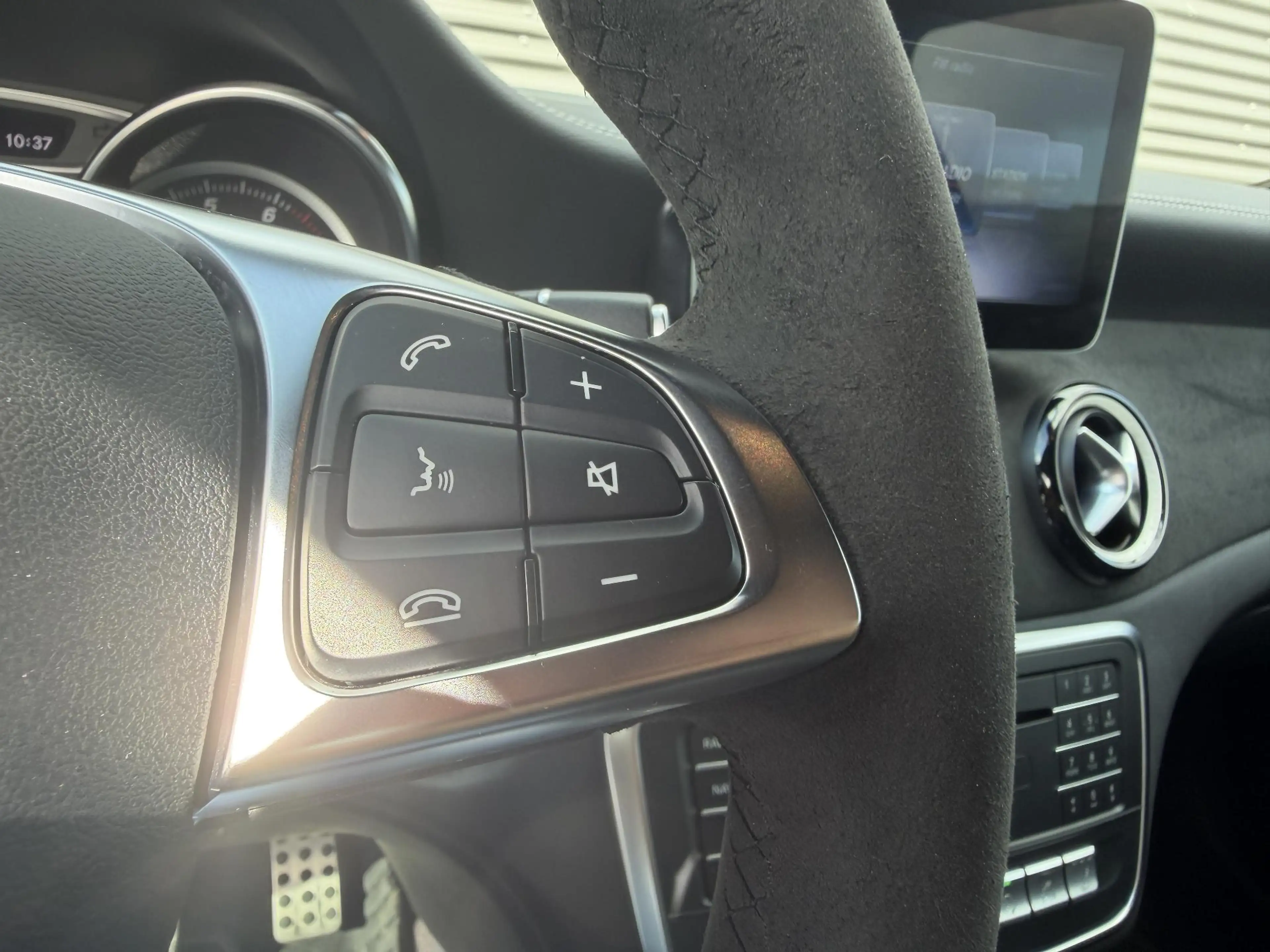 Mercedes-Benz A 180 Business Solution AMG — photo 6