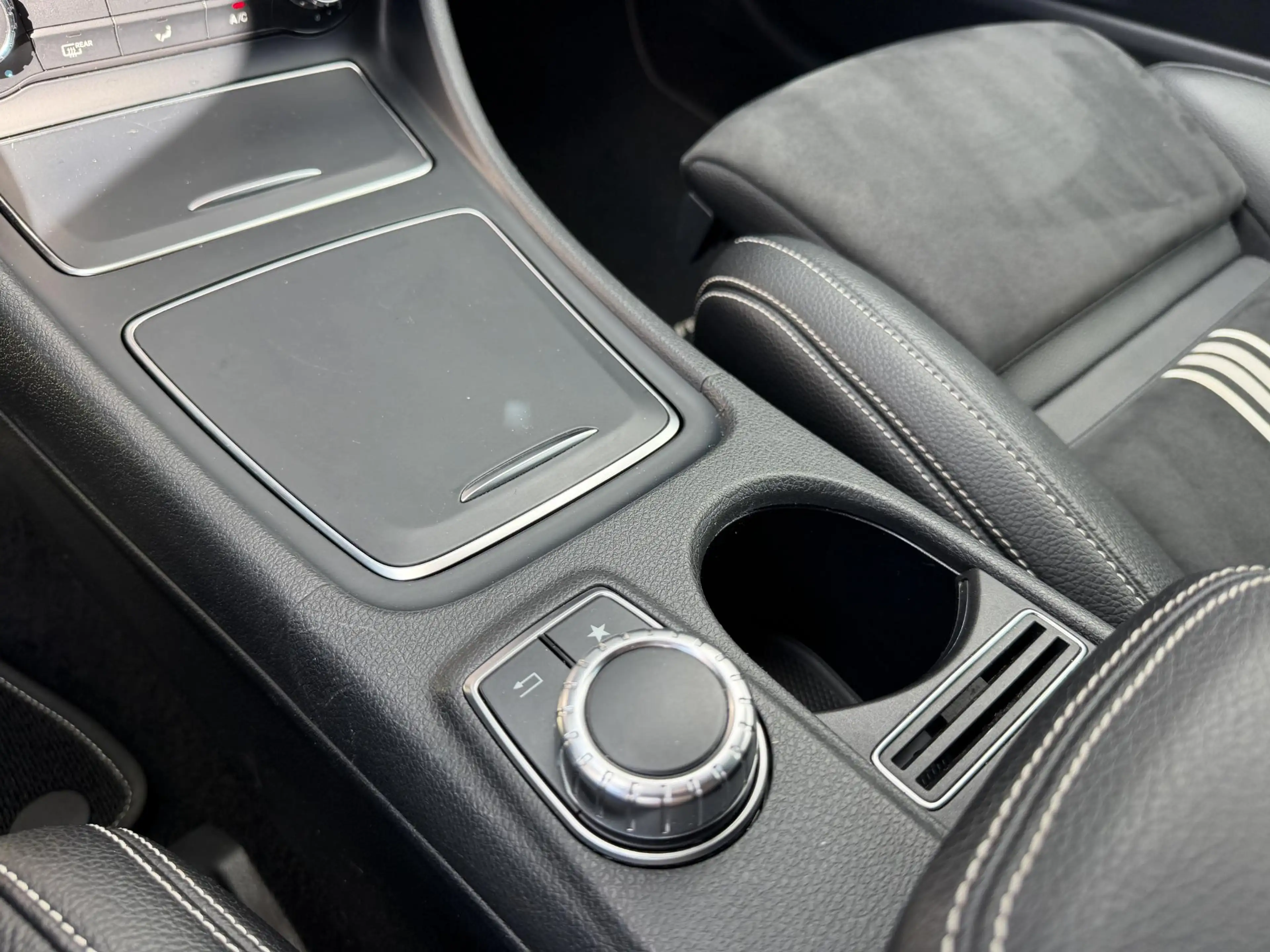 Mercedes-Benz A 180 Business Solution AMG — photo 19