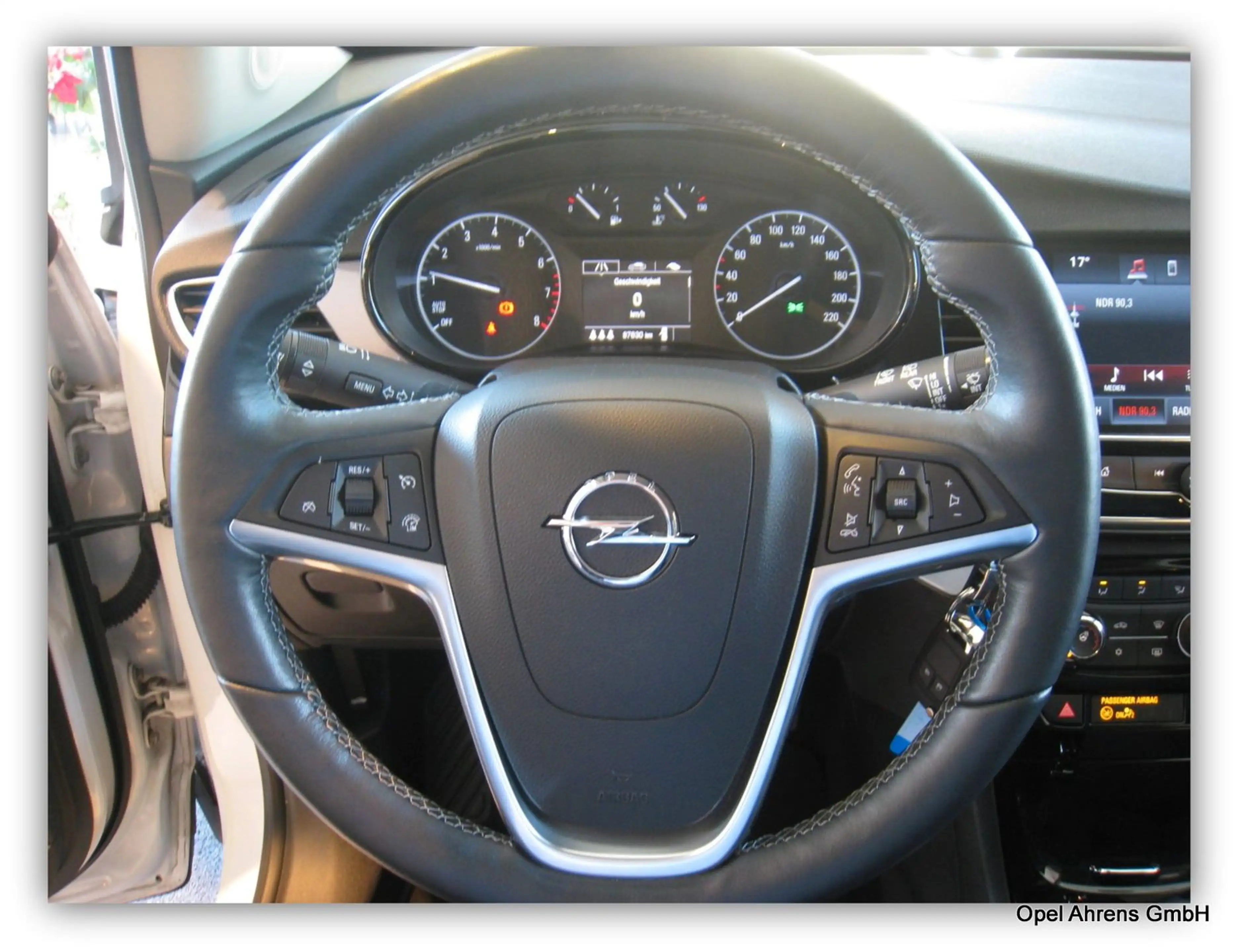 Opel Mokka X — photo 6