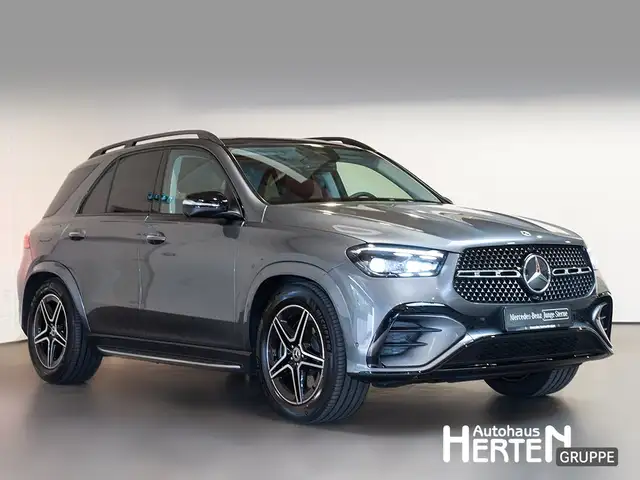Mercedes-Benz GLE view 3