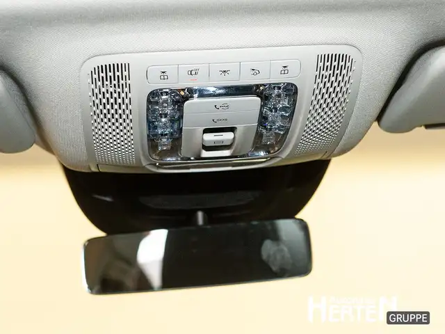 Mercedes-Benz GLE view 11