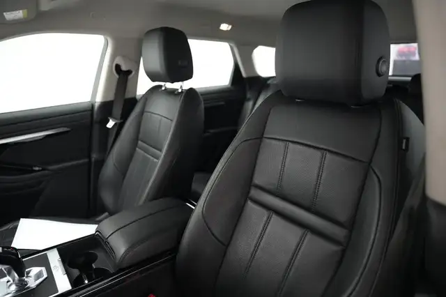 Land Rover Range Rover Evoque view 14