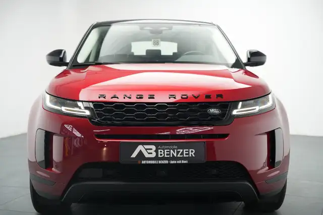 Land Rover Range Rover Evoque view 3