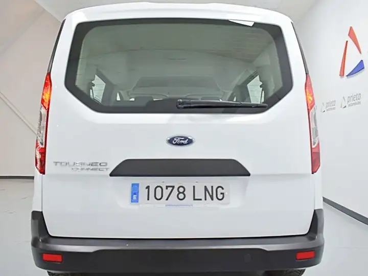 Ford Transit Connect 2021, foto 28