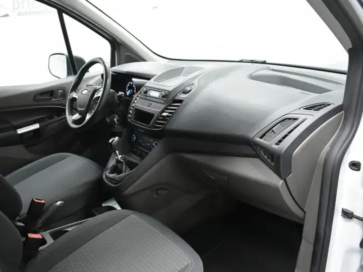 Ford Transit Connect 2021, foto 36